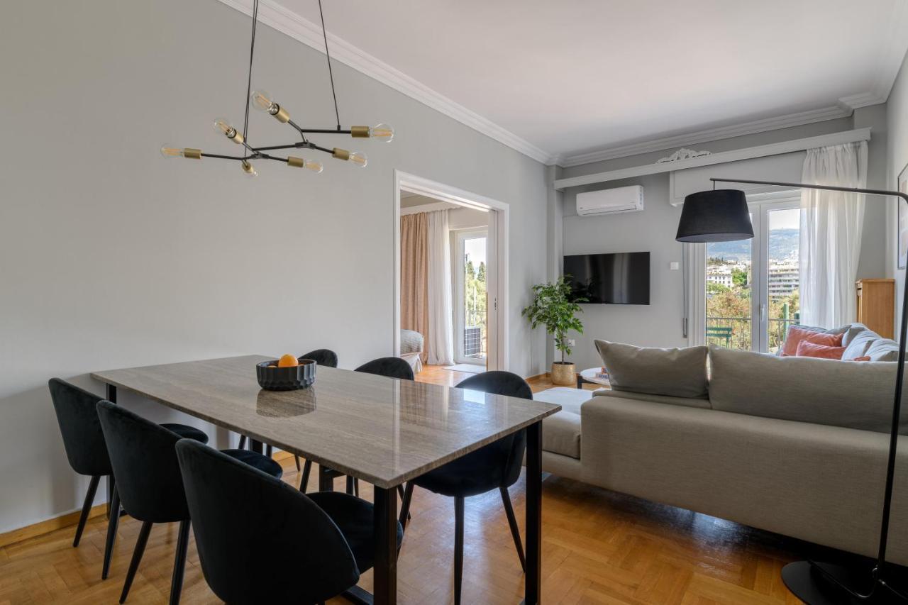 Aura Homes, Classic Apartment In Central Atene Esterno foto