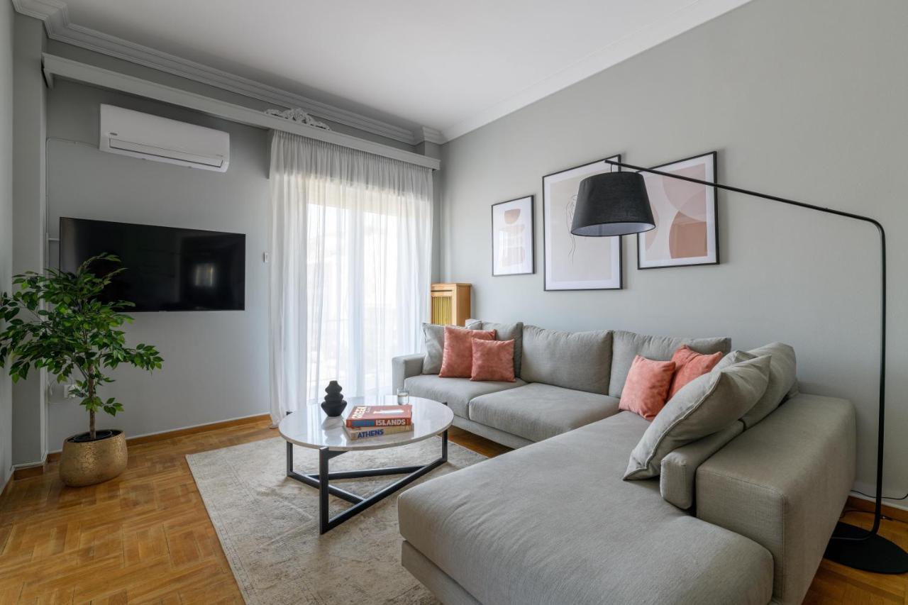 Aura Homes, Classic Apartment In Central Atene Esterno foto
