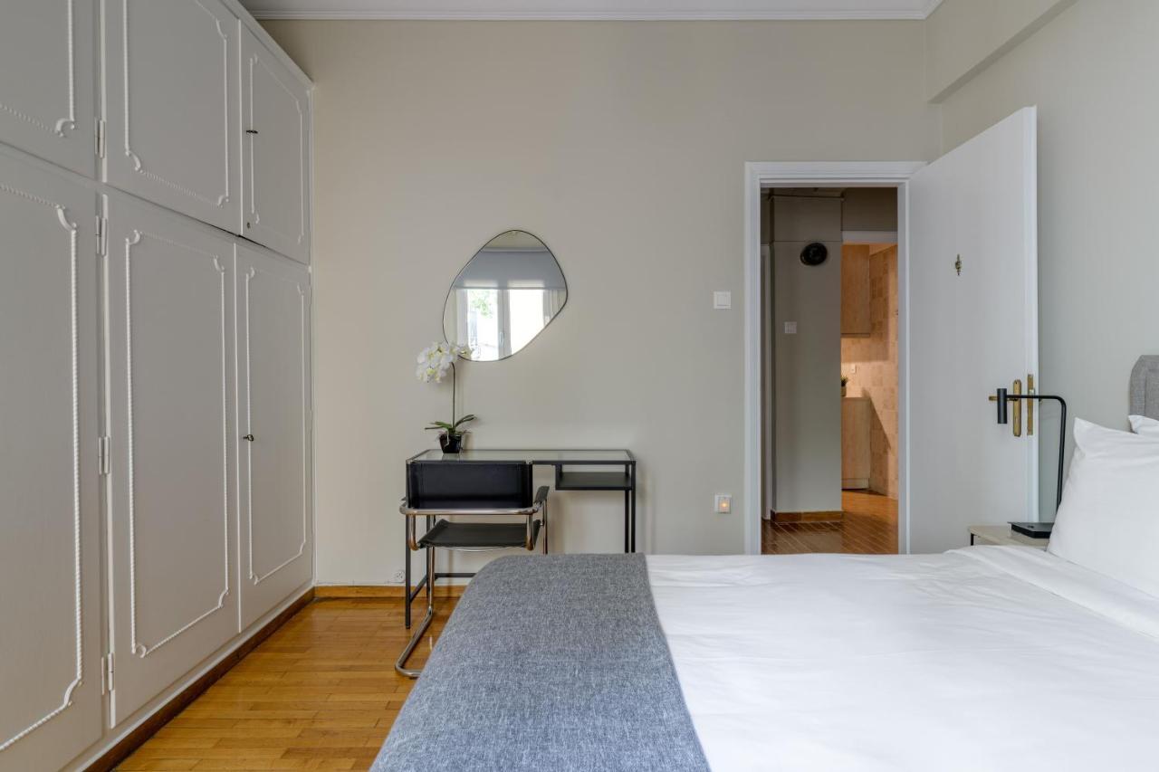 Aura Homes, Classic Apartment In Central Atene Esterno foto